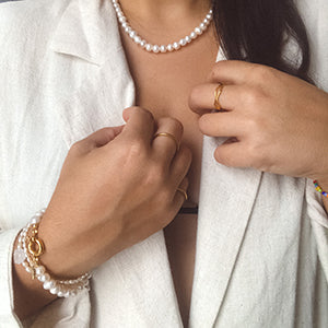 Pearl necklace - Gold clasp