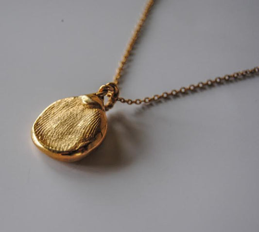 Mini Infant or Child Impression necklace | 9k Solid Gold