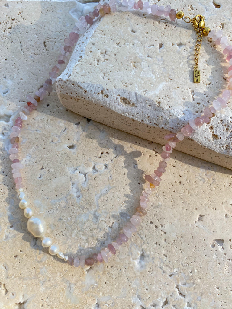 Pearl crystal necklace- Rose Quartz
