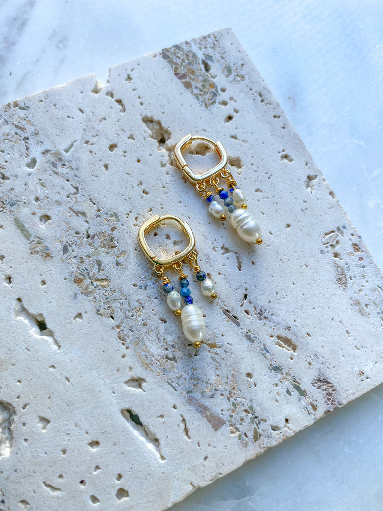 Egyptian pearl earrings- Gold
